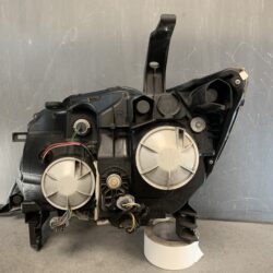 NISSAN SERENA FC26 Genuine Headlight KOITO 100-23097 / Right Side x1