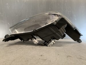 MITSUBISHI DELICA D:2 Genuine Headlight KOITO 100-59332 /Left Side x1