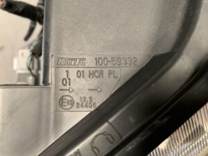 MITSUBISHI DELICA D:2 Genuine Headlight KOITO 100-59332 /Left Side x1