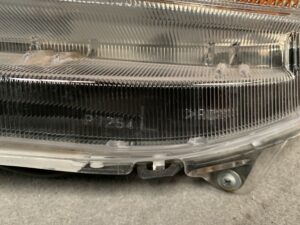 TOYOTA MARK X ZiO ANA10 Genuine Headlight STANLEY 72-2 81110-72021/ Left Side x1