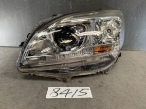 TOYOTA MARK-X ZIO GGA10 ANA10 ANA15 HID Headlight STANLEY 72-2 Left Side x1