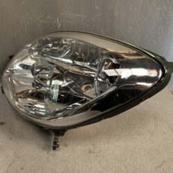 MAZDA VERISA DC5W Genuine HID Headlight / STANLEY P4514 / Left Side x1