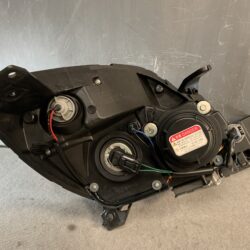 MAZDA VERISA DC5W Genuine HID Headlight / STANLEY P4514 / Left Side x1