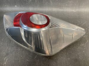 Toyota Aqua NHP10 Genuine Taillight /STANLEY 52-252/ Right Side