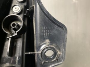 TOYOTA AQUA NHP10 Genuine Taillight /STANLEY 52-309 / Right Side x1