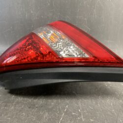 NISSAN TIIDA / TIIDA LATIO C11 NC11 SC11 SNC11 Genuine Taillight / STANLEY P4088 R