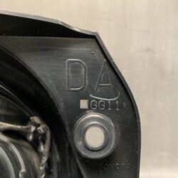 Toyota Porte NCP141 Genuine Taillight / STANLEY 52-257/ Right Side x1