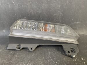 NISSAN ELGRAND E52 Genuine Taillight / STANLEY P8960 R /Right Side x1
