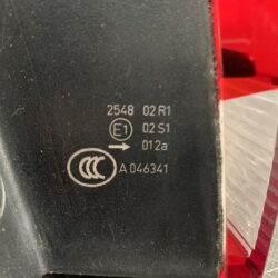 olkswagen Golf 1KCCZ Genuine Taillight / HELLA 009 922-06 0245/ Right Side x1