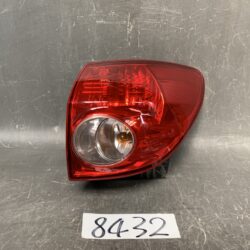 NISSAN AD WINGROAD LANCER CARGO Taillight KOITO 220-24886Right Side x1