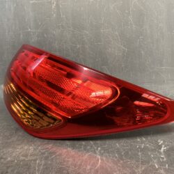 Nissan Bluebird Sylphy KG11 Genuine Taillight / KOITO 220-63823/ Right Side x1