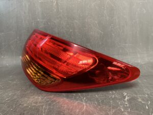 Nissan Bluebird Sylphy KG11 Genuine Taillight / KOITO 220-63823/ Right Side x1