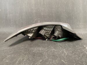 DAIHATSU COO M401S Genuine Taillight / KOITO 220-51858/ Right Side x1