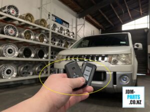MITSUBISHI DELICA D5 Replacement key