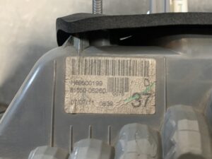 TOYOTA AVENSIS Genuine Taillight / Valeo 05-20 R1-S1 / Right Side x1