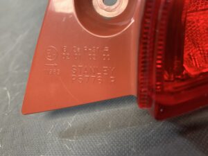 MAZDA DEMIO DE DEJFS DE3FS DE5FS Genuine Taillight / STANLEY P5776 R / Right Side x1