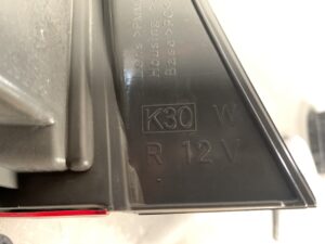 Toyota Wish ZNE10G Genuine Taillight / ICHIKOH 68-14/ Right Side x1