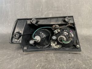 MITSUBISHI COLT PLUS Z21W Z22W Z23W Z24W Genuine Taillight / STANLEY P4600 R/ Right Side x1