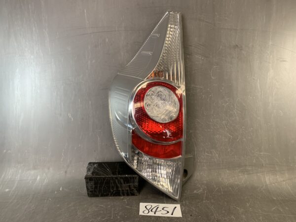Toyota Aqua Prius C Genuine Taillight STANLEY 52-252 Left Side x1 » JDM-PARTS NZ