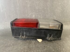 MAZDA Bongo NISSAN Vanette SK SE S21 Genuine Taillight / KOITO 220-61471L, 220-61871 / Left Side x1