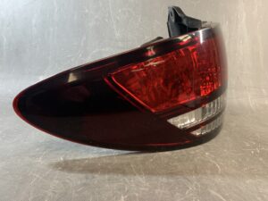 TOYOTA ESTIMA ACR30 Genuine Taillight / ICHIKOH 28-196 /Left Side x1