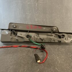 TOYOTA ISIS ZGM10 Genuine Taillight / KOITO 44-70/ Left Side x1