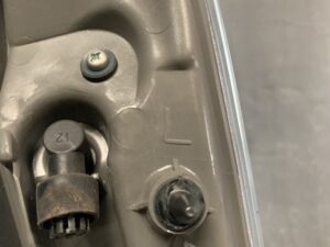 TOYOTA ISIS ZGM10 Genuine Taillight / KOITO 44-70/ Left Side x1