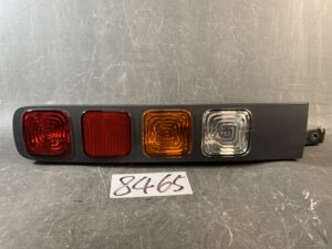 NISSAN CUBE Z11 BZ11 YZ11 BNZ11 Taillight ICHIKOH 4965 Left Side x1