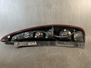 Mitsubishi Colt Z21A Z22A Z27A Taillight / STANLEY P4914 /Left Side x1