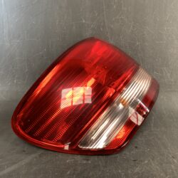 TOYOTA IPSUM ACM21 Genuine Taillight / KOITO 44-35 /Left Side x1
