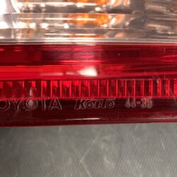TOYOTA IPSUM ACM21 Genuine Taillight / KOITO 44-35 /Left Side x1
