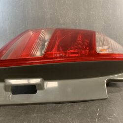TOYOTA RACTIS SCP100 NCP100 NCP105 TAILLIGHT Rear light KOITO 52-159 /Left Side x1