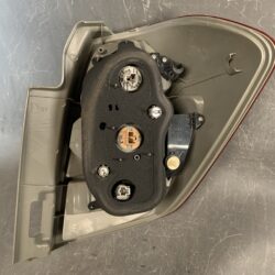 TOYOTA RACTIS SCP100 NCP100 NCP105 TAILLIGHT Rear light KOITO 52-159 /Left Side x1