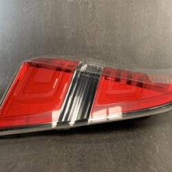 HONDA STEPWGN RK1 Genuine Taillight /STANLEY P8895 /Left Side x1