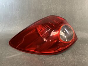 NISSAN WINGROAD AD Y12 JY12 NY12 Genuine Taillight / KOITO 220-24886 /Left Side x1