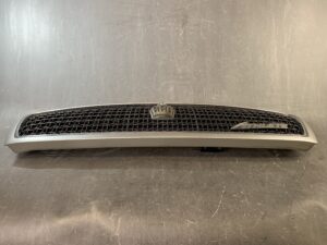 TOYOTA CROWN ATHLETE JZS17 Front Radiator Grill
