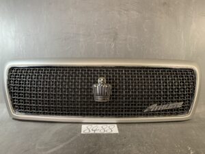 TOYOTA CROWN ATHLETE JZS17 Front Radiator Grill