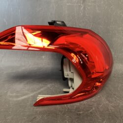 Peugeot 2008 A94HM01Genuine Taillight / / Left Side x1