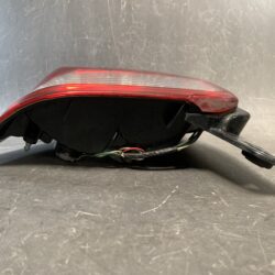 Toyota Porte NCP141 NCP145 Taillight / STANLEY 52-257 / Left Side x1