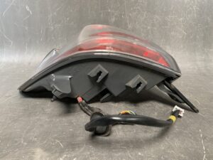 TOYOTA SAI AZK10 Genuine Taillight / KOITO 75-16 / Left Side x1