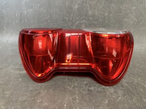 MITSUBISHI DELICA BVM20 Genuine Taillight / ICHIKON VALEO T002 / Left Side x1