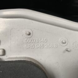 Volkswagen POLO 6RCBZ Genuine Taillight / 6R0 945 258 B/ Right Side x1