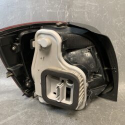 Volkswagen POLO 6RCBZ Genuine Taillight / 6R0 945 258 B/ Right Side x1