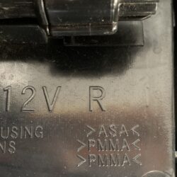 MITSUBISHI COLT Z21A Z22A Z27A TAILLIGHT STANLEY P3144/ Right Side x1