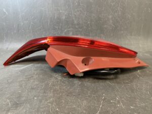 MAZDA 2 DEMIO DE DEJFS DE3FS DE5FS Taillight / STANLEY P5776 R / Right Side x1