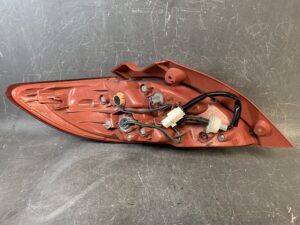 MAZDA 2 DEMIO DE DEJFS DE3FS DE5FS Taillight / STANLEY P5776 R / Right Side x1