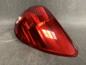 NISSAN WINGROAD AD Y12 JY12 NY12 Genuine Taillight / KOITO 220-24886 / Right Side x1