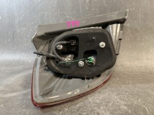 HONDA FIT JAZZ GE GE6 GE7 GE8 GE9 Genuine Taillight / STANLEY P7030 R / Right Side x1