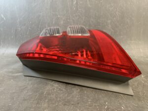 HONDA FIT JAZZ GE GE6 GE7 GE8 GE9 Genuine Taillight / STANLEY P7030 R / Right Side x1