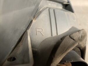 TOYOTA IPSUM ACM21 Genuine Taillight / KOITO 44-36 / Right Side x1